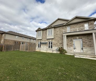 For Lease - 40 Kingsborough Dr Drive, Hamilton, Ontario - Photo 3