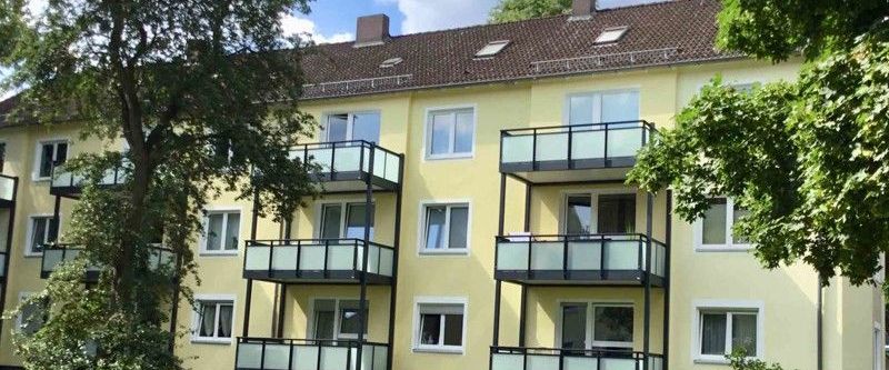 Schöne 3-Zimmer-Wohnung mit großem Balkon in ruhiger Lage - Foto 1
