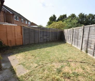3 bedroom semi-detached house to rent - Photo 4