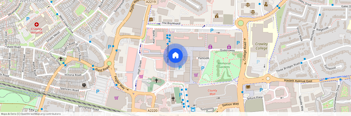 Queens Square, Town Centre