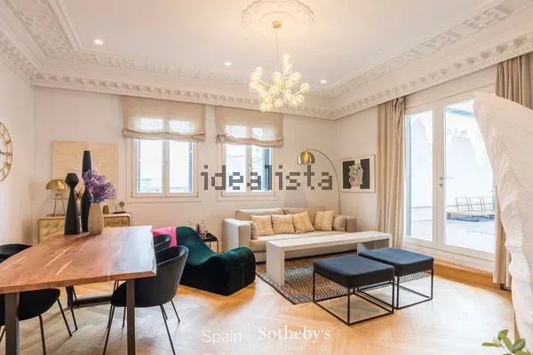 Alquiler de ático en Calle de Valverde - Foto 1