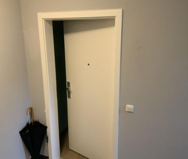 Hier wird noch modernisiert - 2-Zimmerwohnung mit neuem Bad und mehr - Photo 3