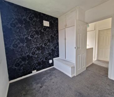 1 bedroom ground floor flat to rent - Photo 3