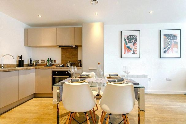 2 bedroom apartment to rent - Photo 1