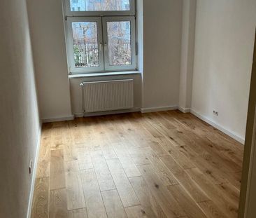 Vermietung 4-Raum Wohnung Erstbezug - Photo 1