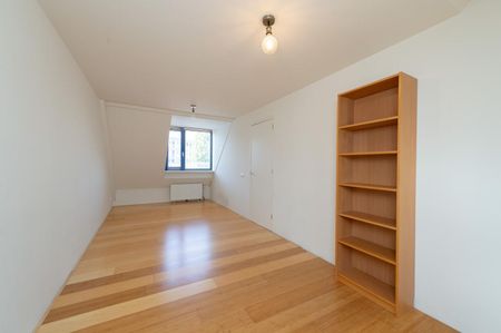 Burgemeester Honnerlage Gretepad 11, Schiehart, 3119BV, Schiedam - Photo 2