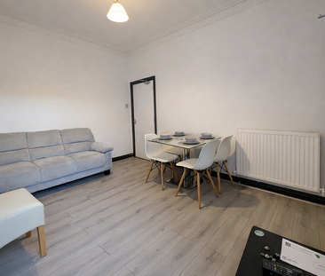 Boughey Road Room 4 - Photo 4