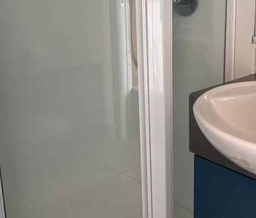 Auckland City Studio nr. Viaduct - Photo 4