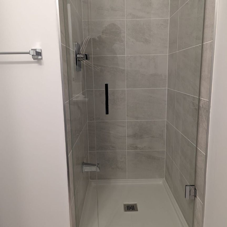 For Lease - 36 Elm Drive Unit# 3306, Mississauga, Ontario - Photo 1