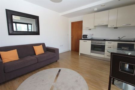 Skyline, Leeds City Centre, LS9 8BT - Photo 3