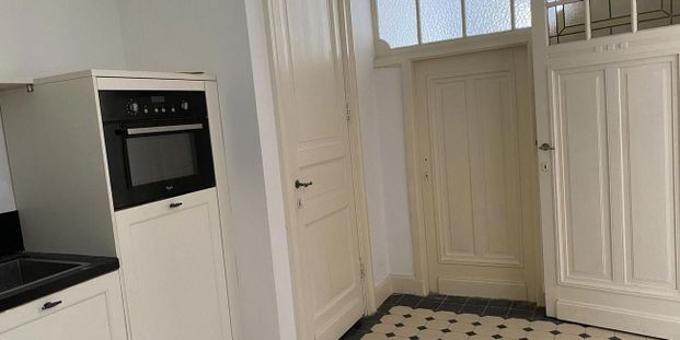 Appartement te huur in Antwerpen voor € 1.150 met 2 slaapkamers - Photo 1