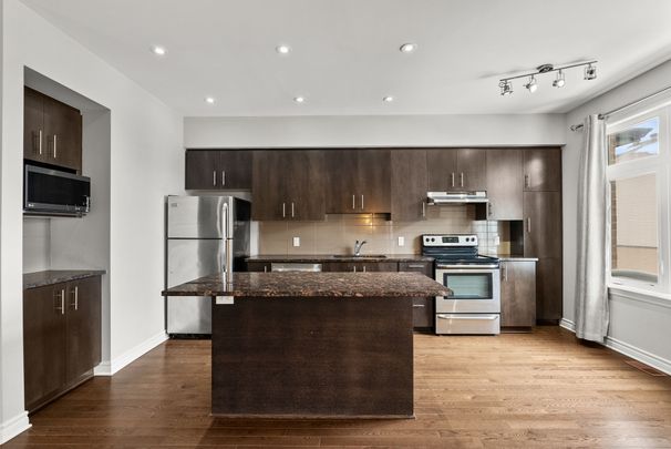 For Lease - 88 Stockholm Private, Blossom Park - Airport and Area, Ontario - Photo 1