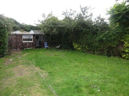 Bedroom Detached House In Winton, BH9 - Photo 1