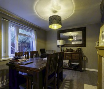 3 bedroom terraced house to rent - Photo 3