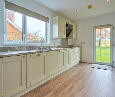 17 Robinson Road, Bangor, BT19 6NJ - Photo 4