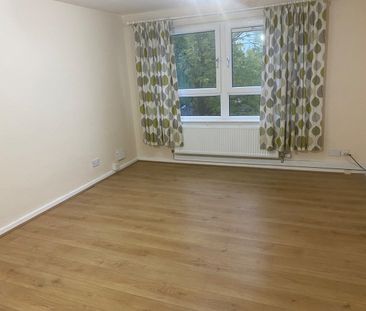 2 Bed Flat, Shakespeare Grange, LS9 - Photo 4