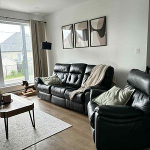 Magnifique 6 1/2 - IDEAL POUR FAMILLE - Quartier calme - Photo 2