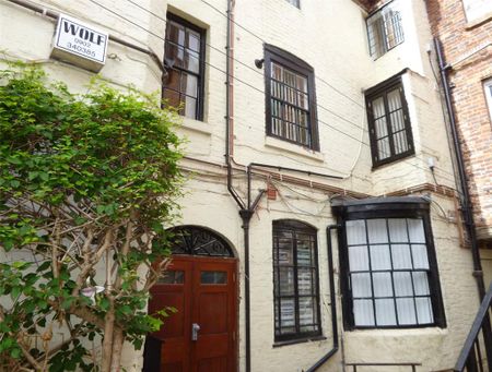 2 bedroom flat to rent - Photo 5