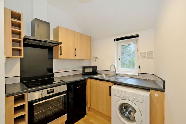 1 Bed Flat, Walker Lane, AB11 - Photo 1