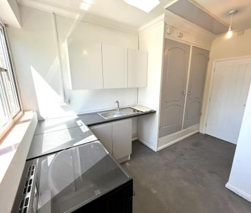 1 bedroom ground floor flat to rent - Photo 5