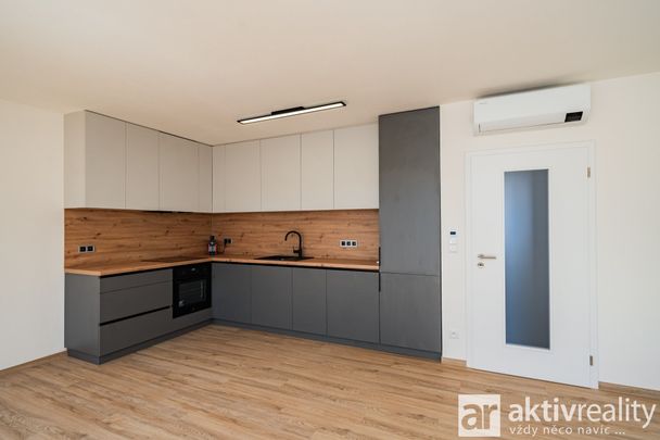 Pronájem bytu 2+kk 62 m² - Фото 1
