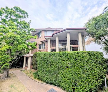 Family Friendly with Ideal Location - Photo 4