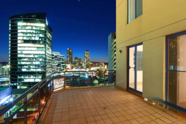 2 Bedroom Unit in Prime CBD Location - Photo 1