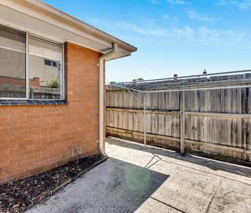 6/30 Austral Avenue, Brunswick VIC 3056 - Photo 3