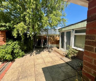 2 bedroom semi-detached house to rent - Photo 3