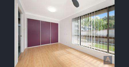 Low maintenance living! - Photo 3