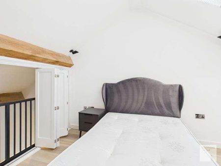 :: Gramercy House, M1 - Photo 4