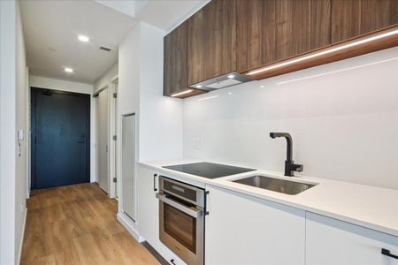 For Lease - 689 The Queensway N/A Unit# 613, Toronto, Ontario - Photo 4