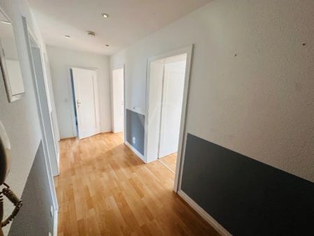 **Gepflegte 3-Zi.Whng. mit schöner Dachterrasse in Neuenhäusen** - Foto 4