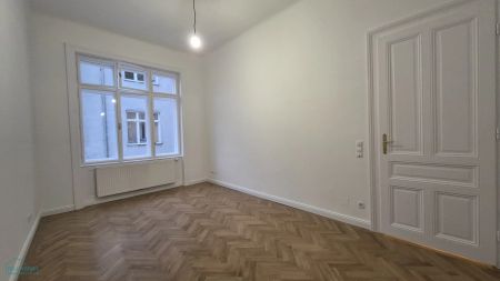 SCHÖNE ALTBAUWOHNUNG - NÄHE ROCHUSMARKT - Foto 5
