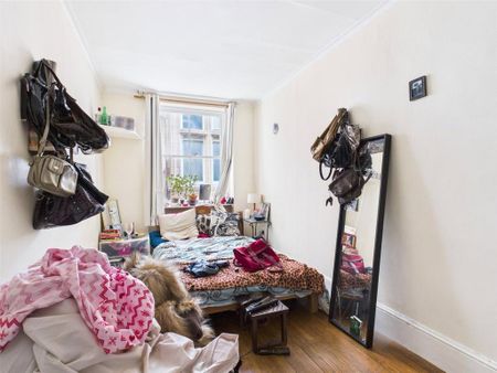 3 bedroom apartment to rent - Photo 3