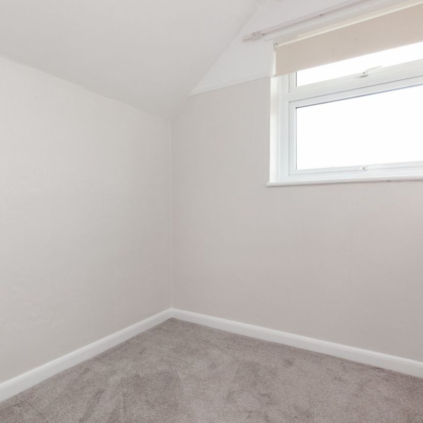 45, St. James Crescent - Photo 1