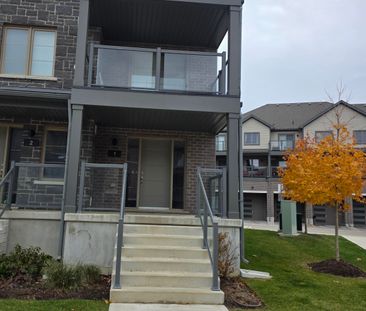 For Lease - 205 West Oak Trail Unit# 1, Kitchener, Ontario - Photo 3