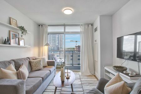 For Lease - 816 Lansdowne Avenue Unit# 704, Toronto, Ontario - Photo 3