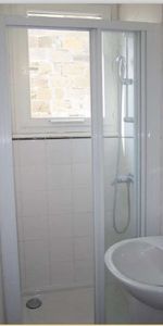 Location Appartement 1 pièce 25m² BORDEAUX 33000 - Photo 4