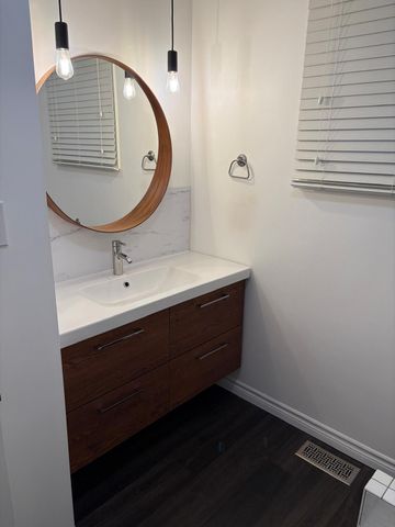 For Lease - 452 Elizabeth Street Unit# Upper, Oshawa, Ontario - Photo 3