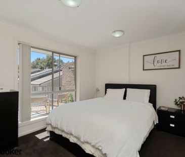 Stylish 2-Bedroom Apartment in Latham - Photo 5