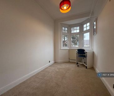 4 bedroom terraced house to rent - Photo 6