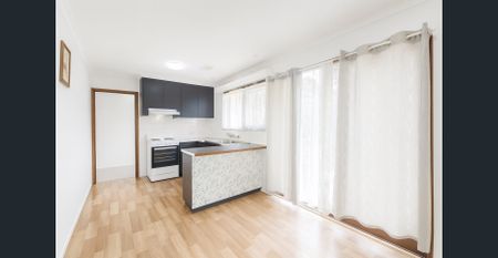 27 Taylor Street, Cranbourne, Vic 3977 - Photo 2