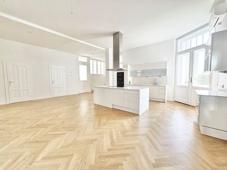 ERSTBEZUG NACH SANIERUNG | TOPLAGE | TRAUMHAFTE ALTBAUWOHNUNG MIT BALKON | HELLE 4 ZIMMER | U-BAHN-NÄHE - Photo 5