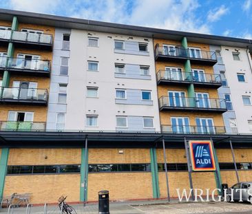 2 bedroom Flat - Parkhouse Court, Hatfield - Photo 5