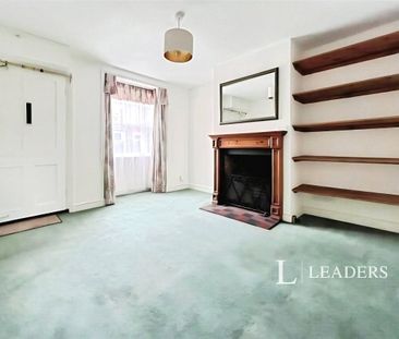 2 bedroom house to rent Avenue Road, Winslow, Buckingham, MK18 - Photo 3