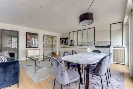 Location Appartement 4 pièces 119m² PARIS 7ème - Photo 3