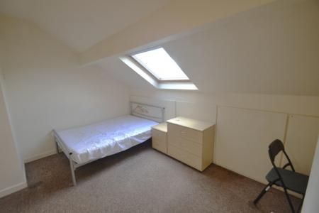 Longford Place, Victoria Park, Manchester, M14 - Photo 5