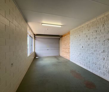 Granny Flat for Rent in Atherton including Power - Photo 3