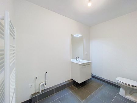 Location Appartement 2 pièces 42m² HAGUENAU 67500 - Photo 4